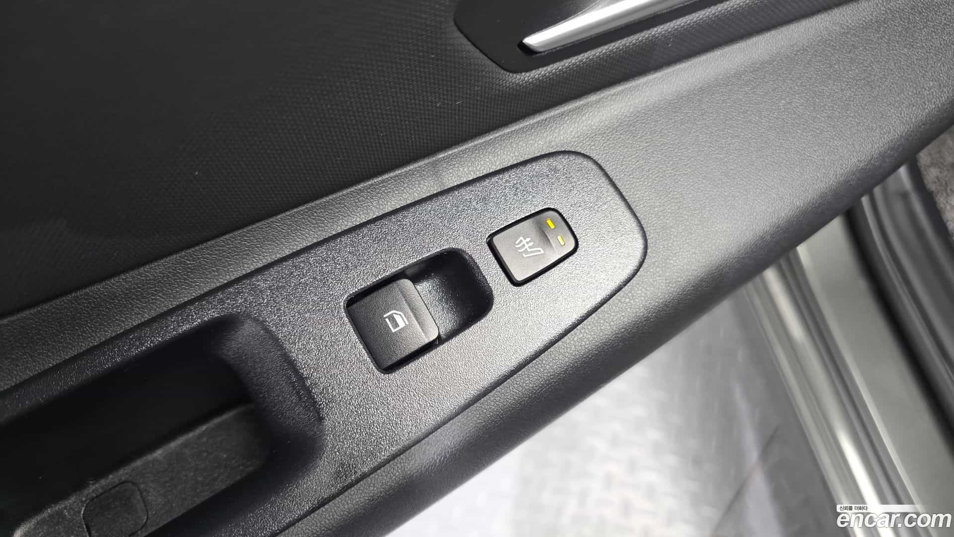 AVANTE Hyundai 2023.3-OPTION-041