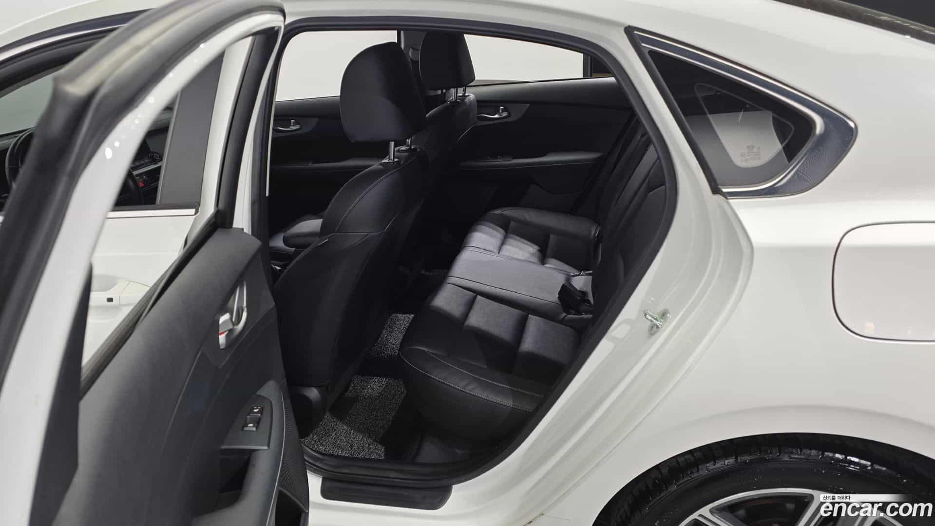 K3 Kia 2021.3-OPTION-015