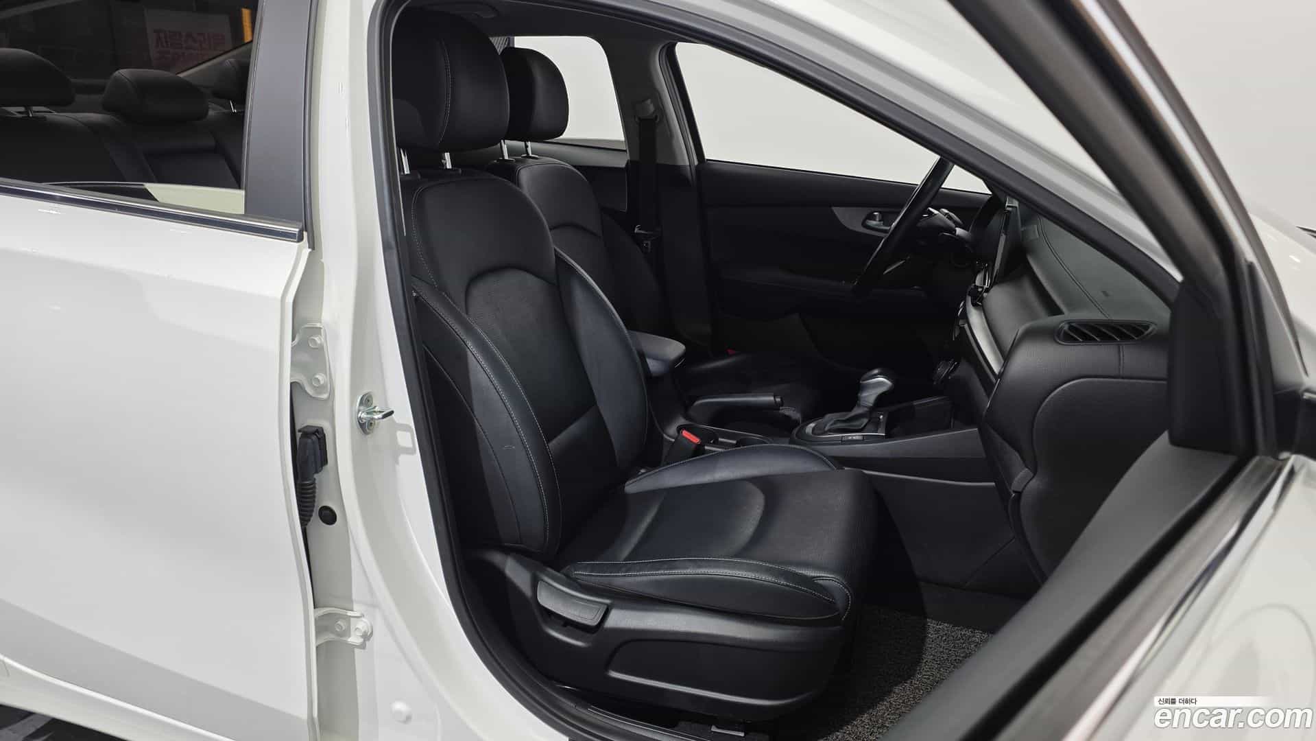 K3 Kia 2021.3-OPTION-016