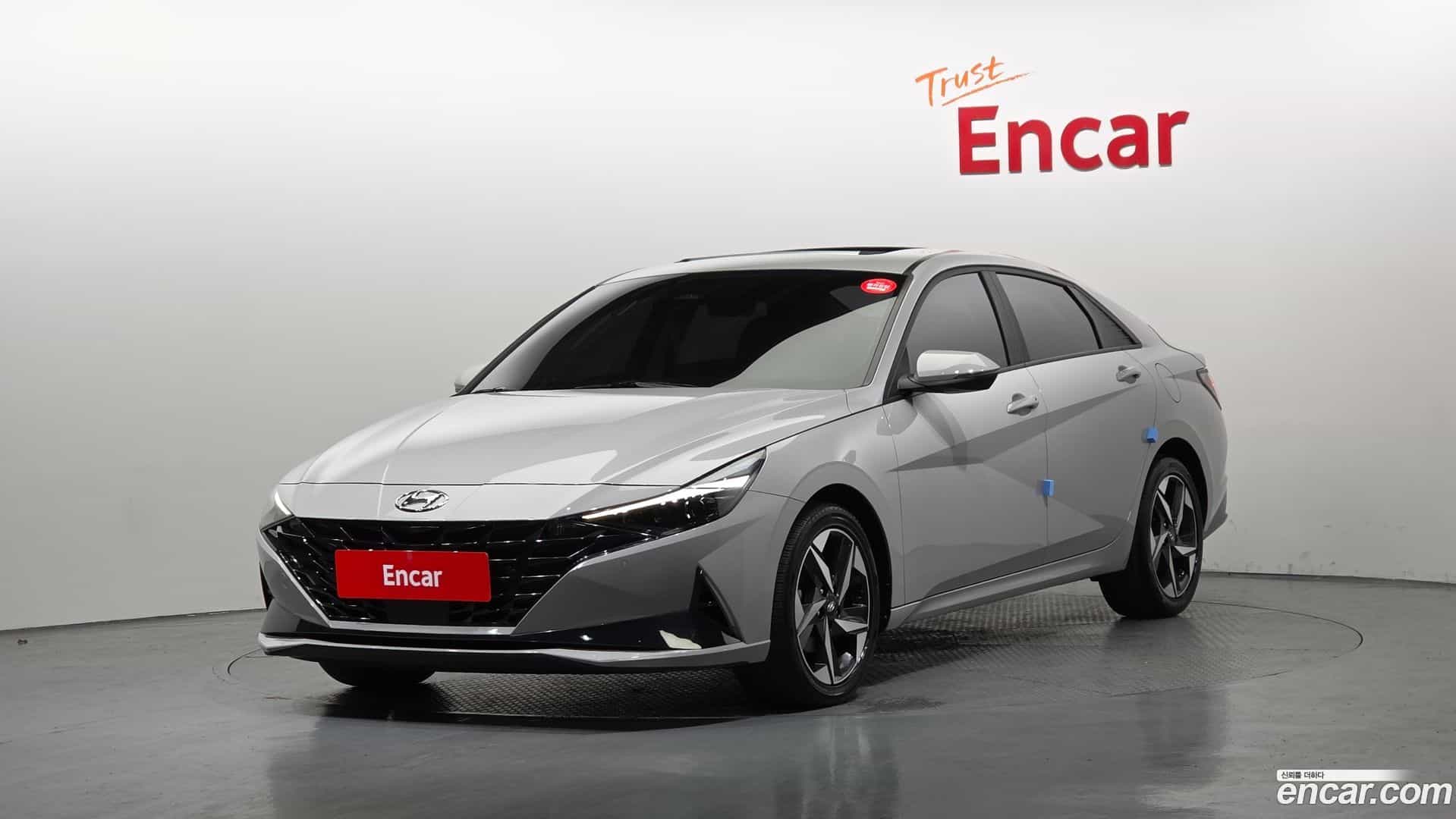 AVANTE Hyundai 2022.2-OUTER-001