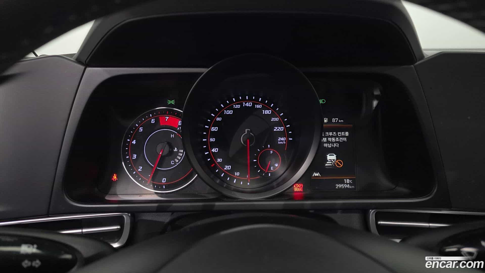 AVANTE Hyundai 2022.2-INNER-008
