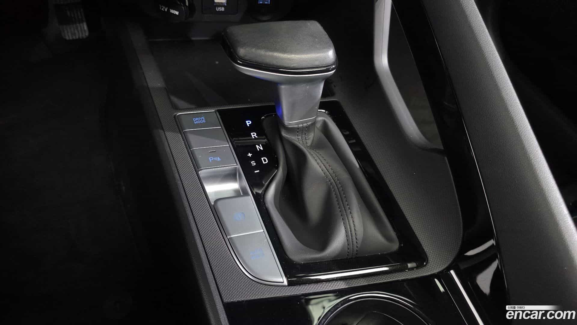AVANTE Hyundai 2022.2-INNER-009