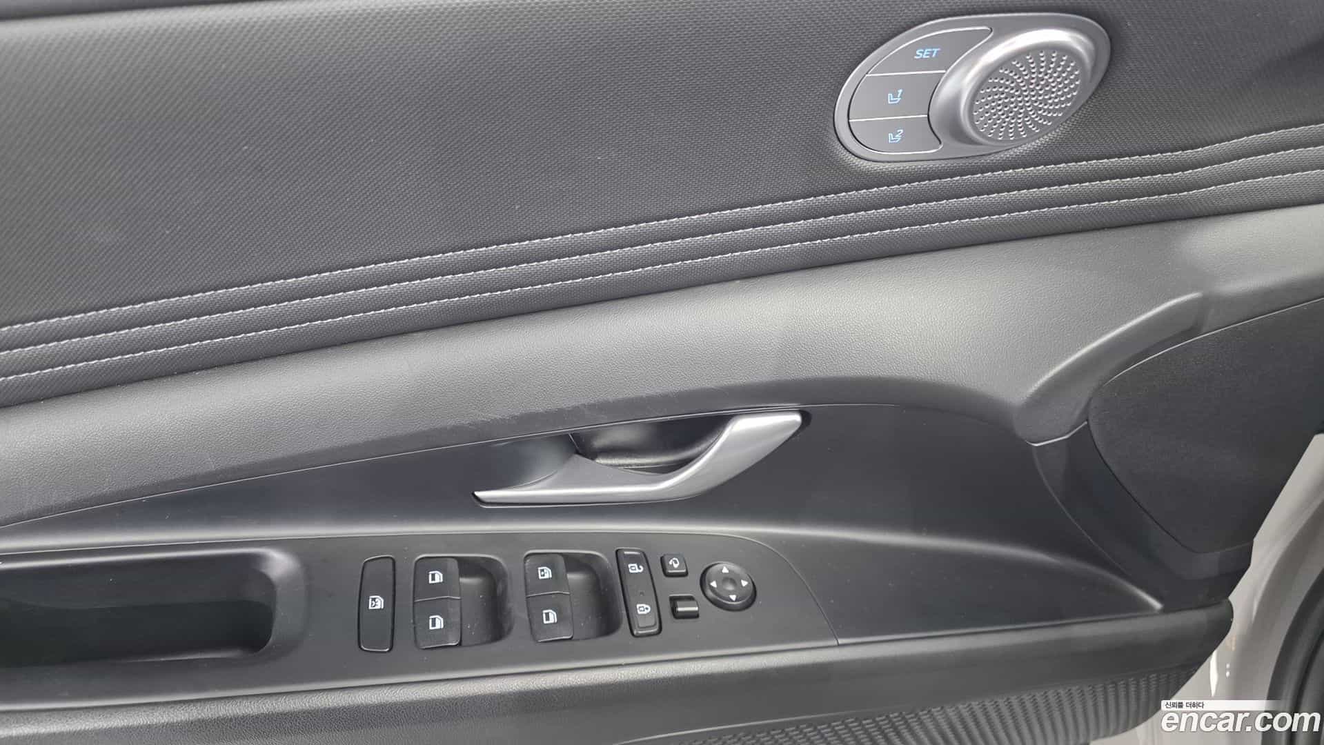 AVANTE Hyundai 2022.2-OPTION-018