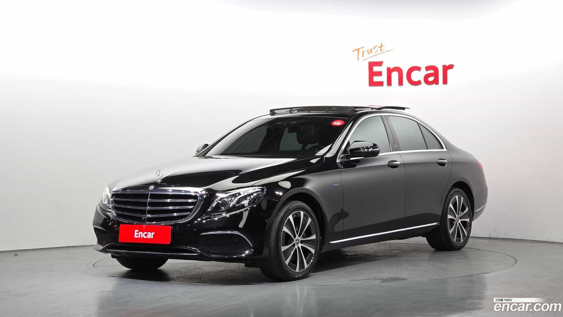 E-Class Mercedes-Benz 2019.11-OUTER-001