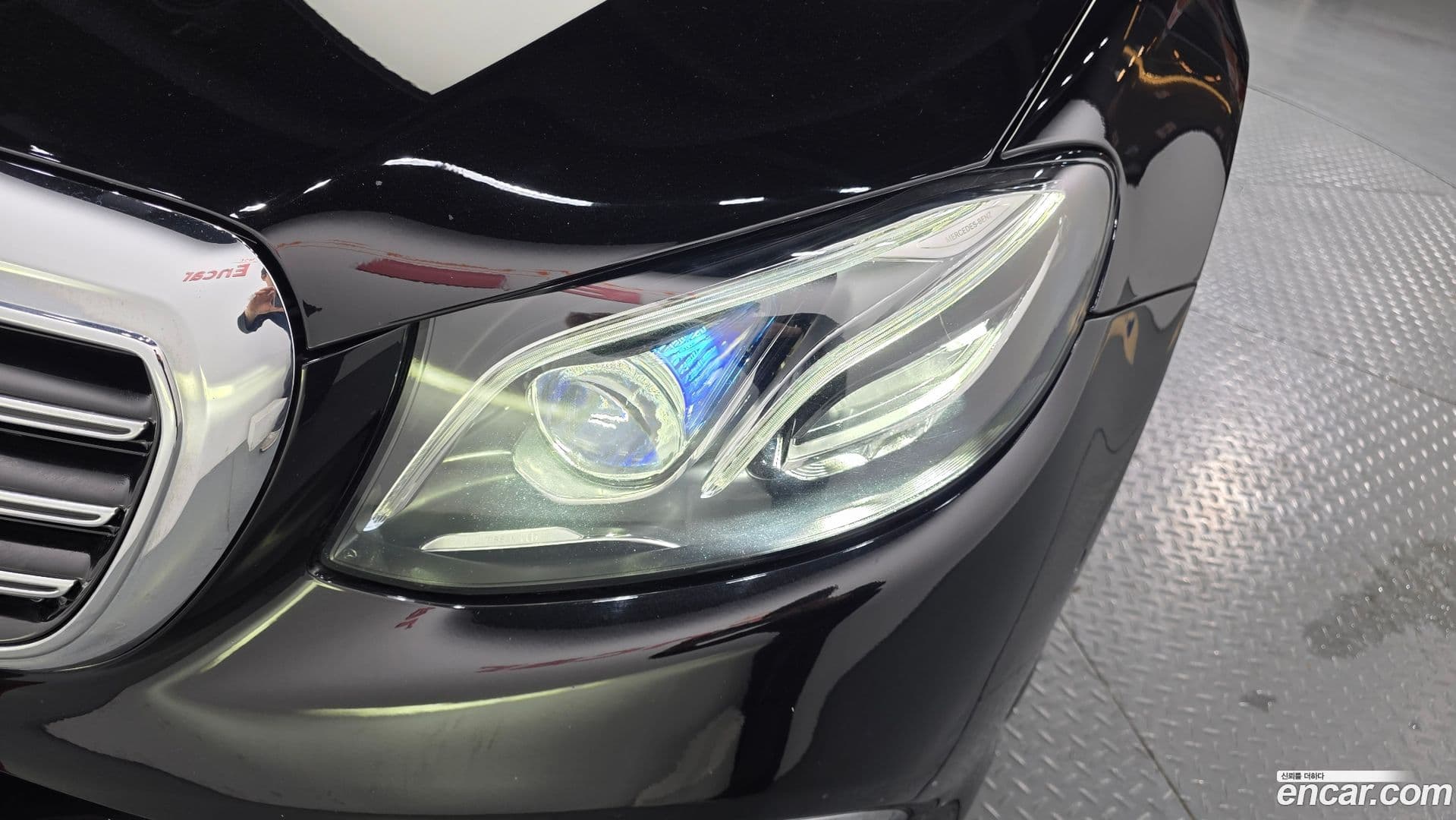 Main__Slider__Photo:E-Class Mercedes-Benz 2019.11-21