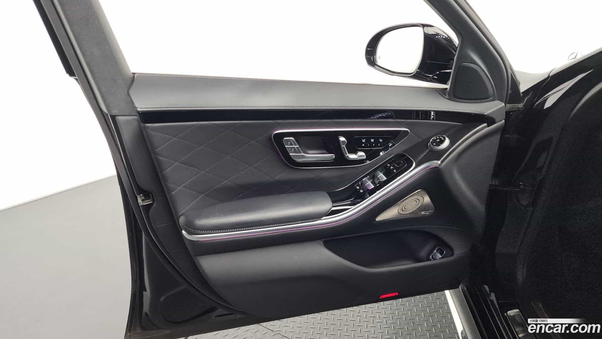 S-Class Mercedes-Benz 2021.11-INNER-034