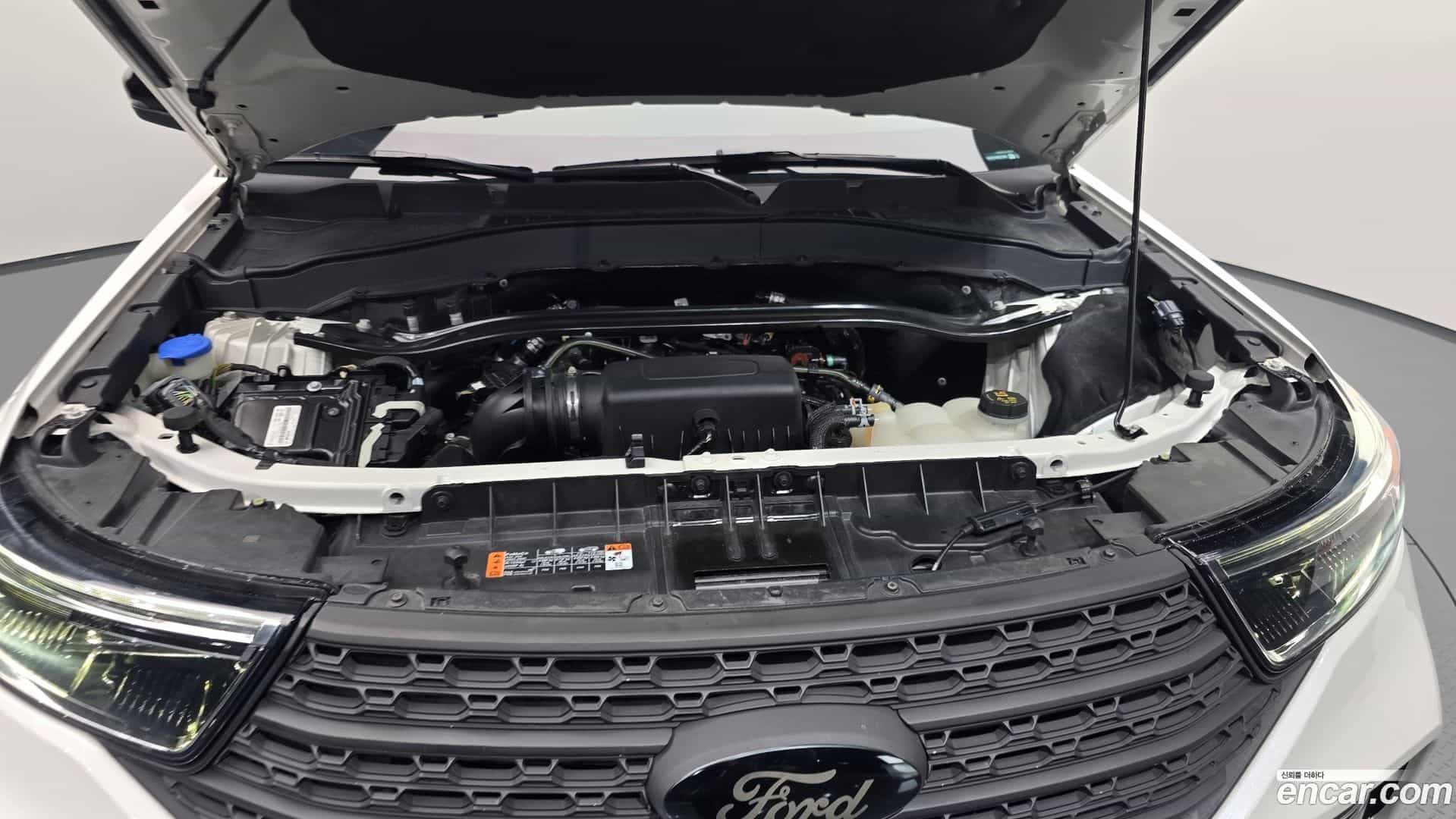 Explorer Ford 2021.11-OUTER-006