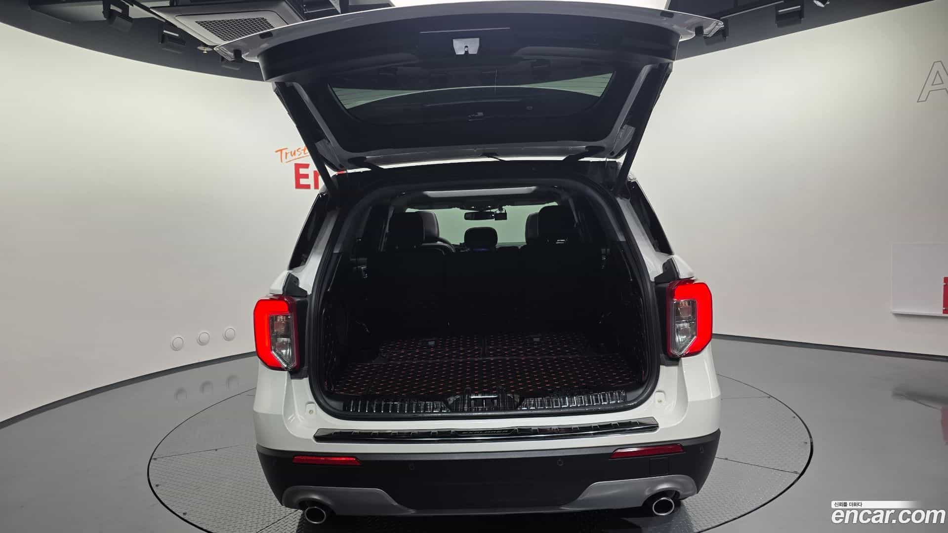 Explorer Ford 2021.11-OPTION-047