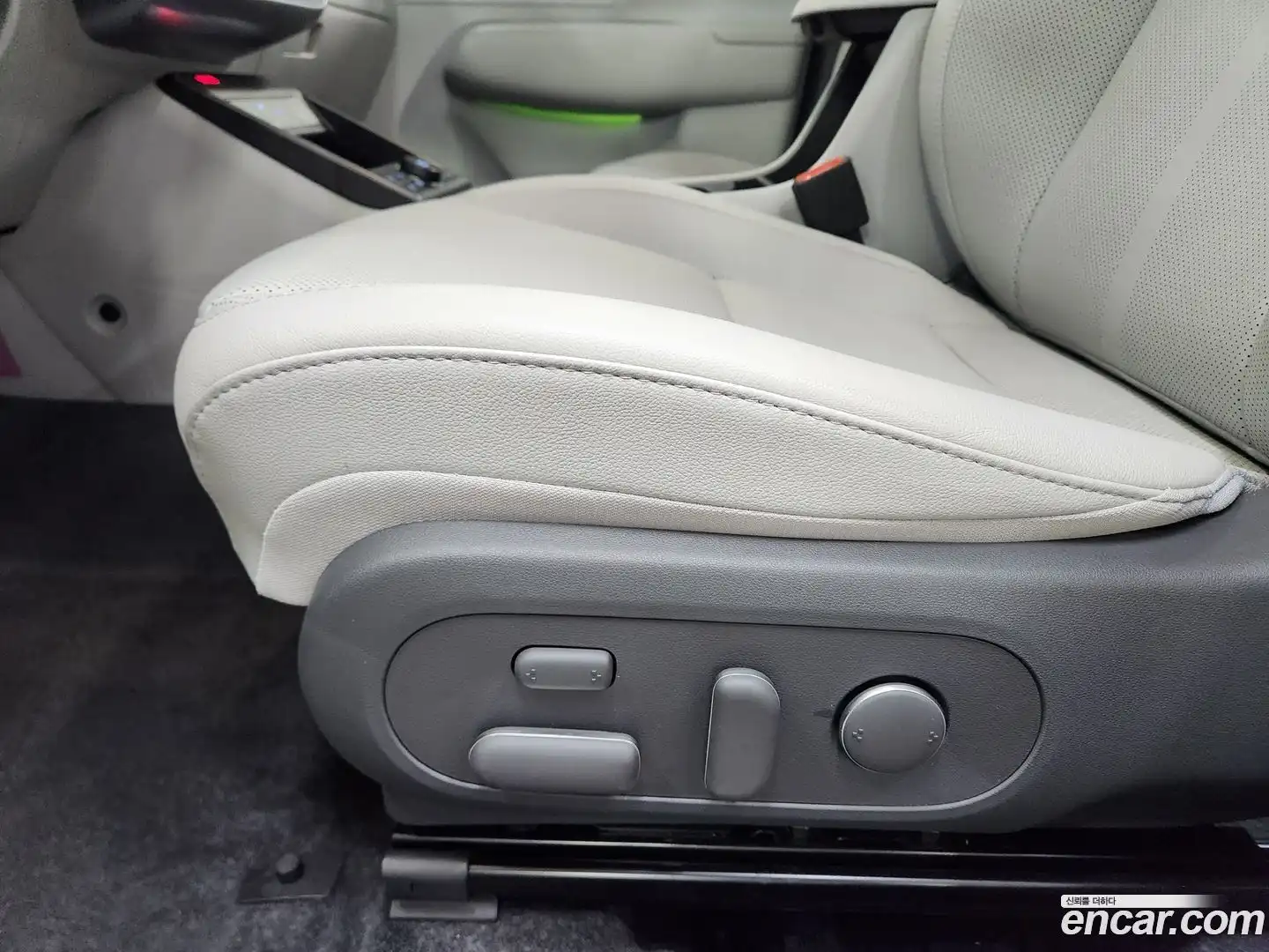 Kona Hyundai 2025.4-OUTER-006