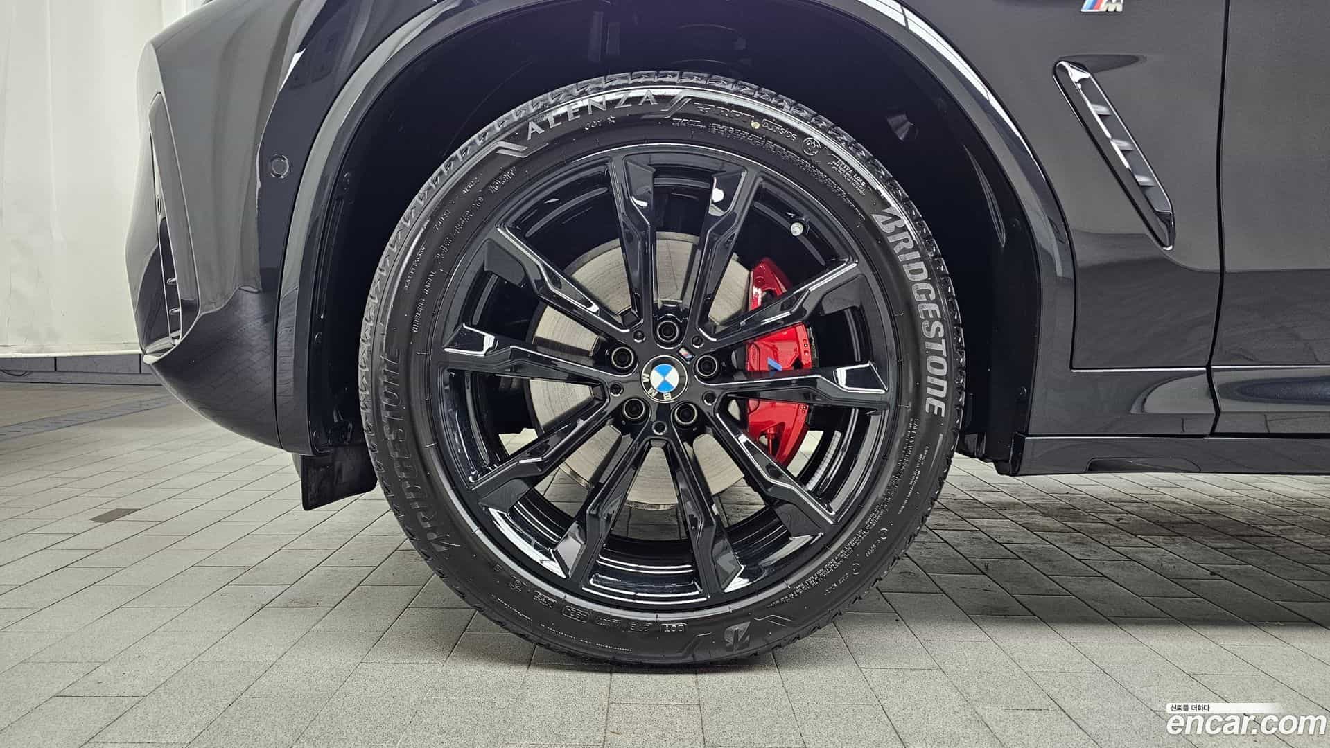 X4 BMW 2025.10-OUTER-005