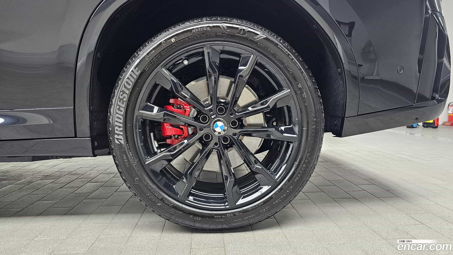 X4 BMW 2025.10-OUTER-031