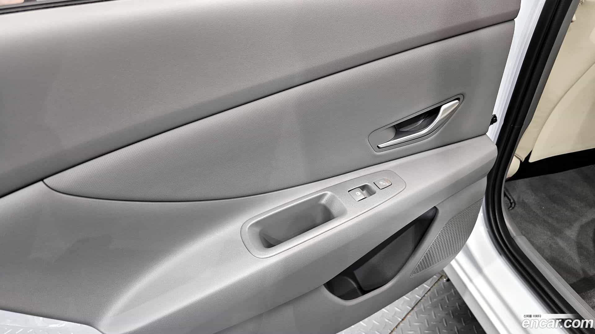 AVANTE Hyundai 2025.3-INNER-035