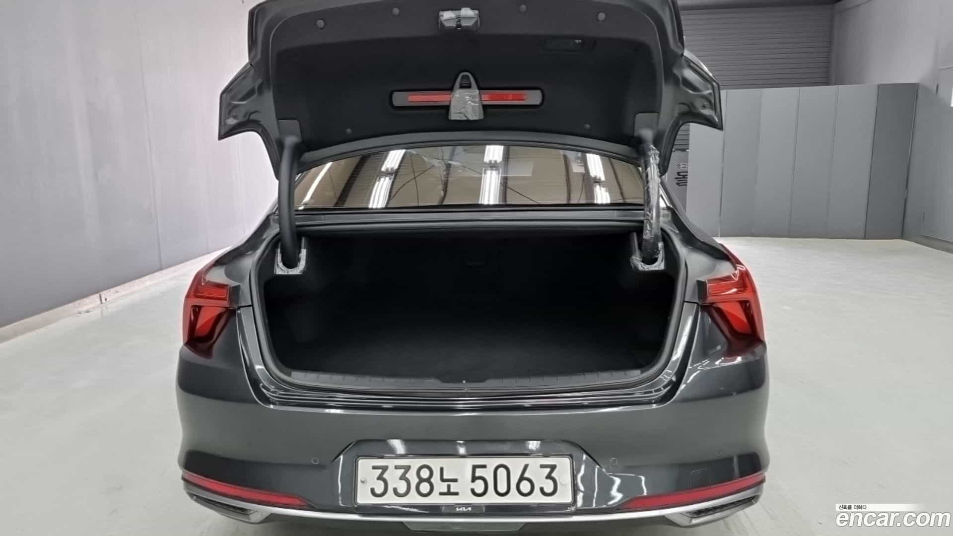 K8 Kia 2021.4-OPTION-016