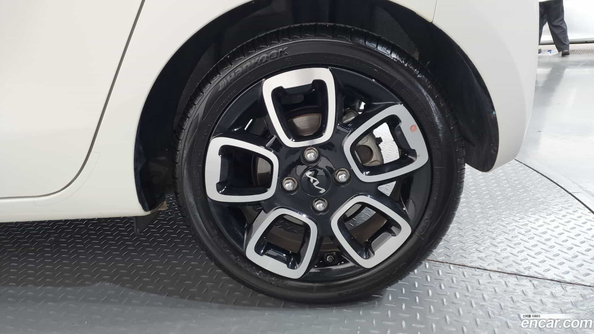 RAY Kia 2021.11-OUTER-031