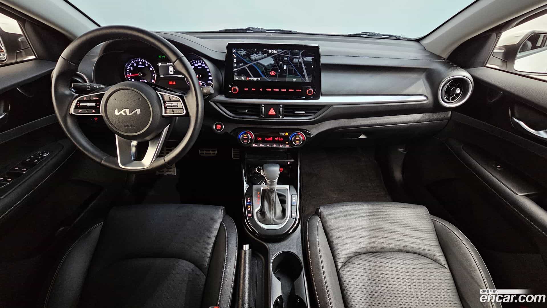 K3 Kia 2024.0-INNER-007