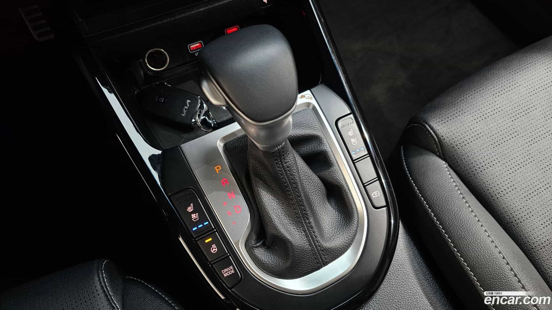 K3 Kia 2024.0-INNER-009