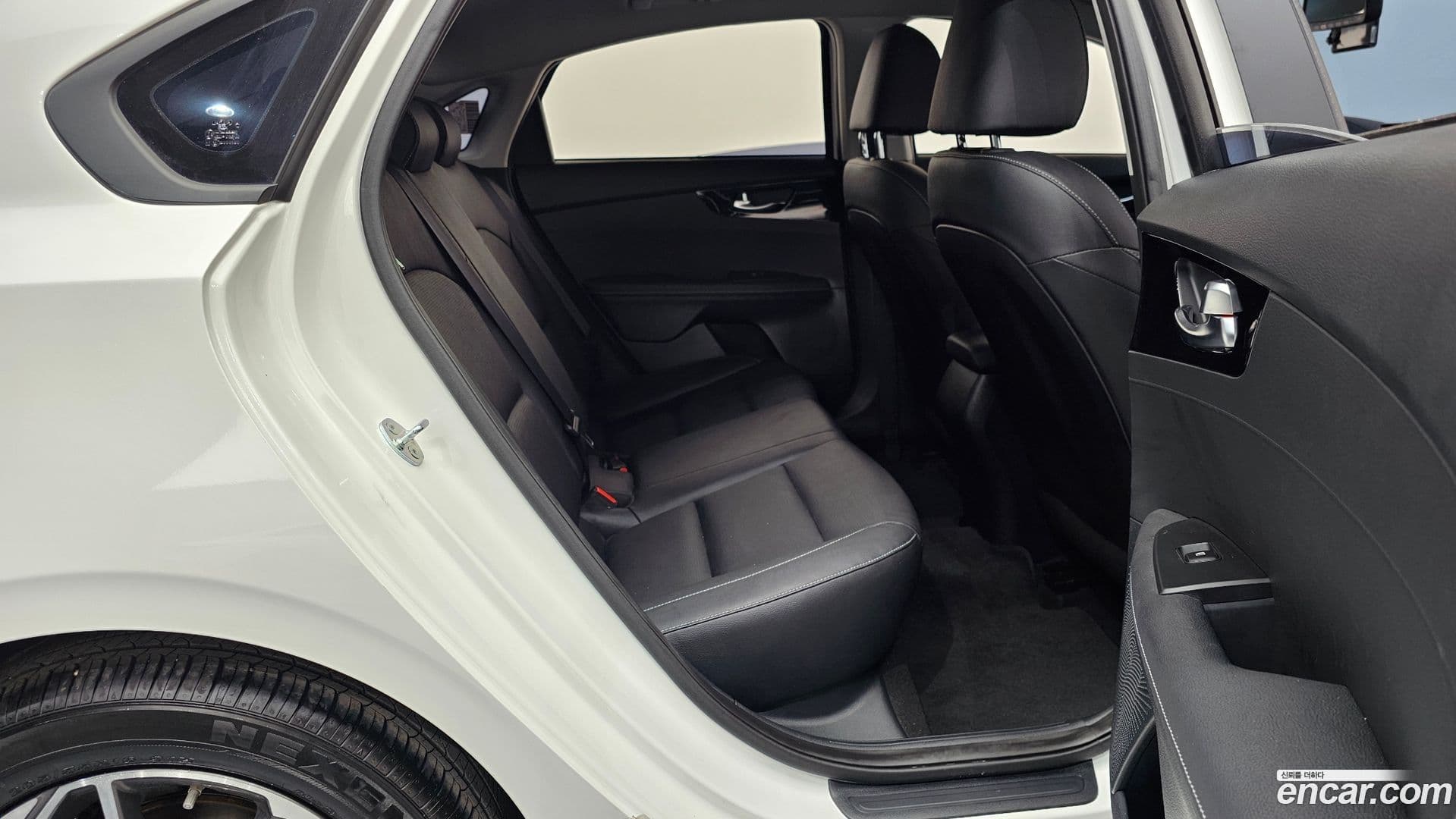 Main__Slider__Photo:K3 Kia 2024.0-11