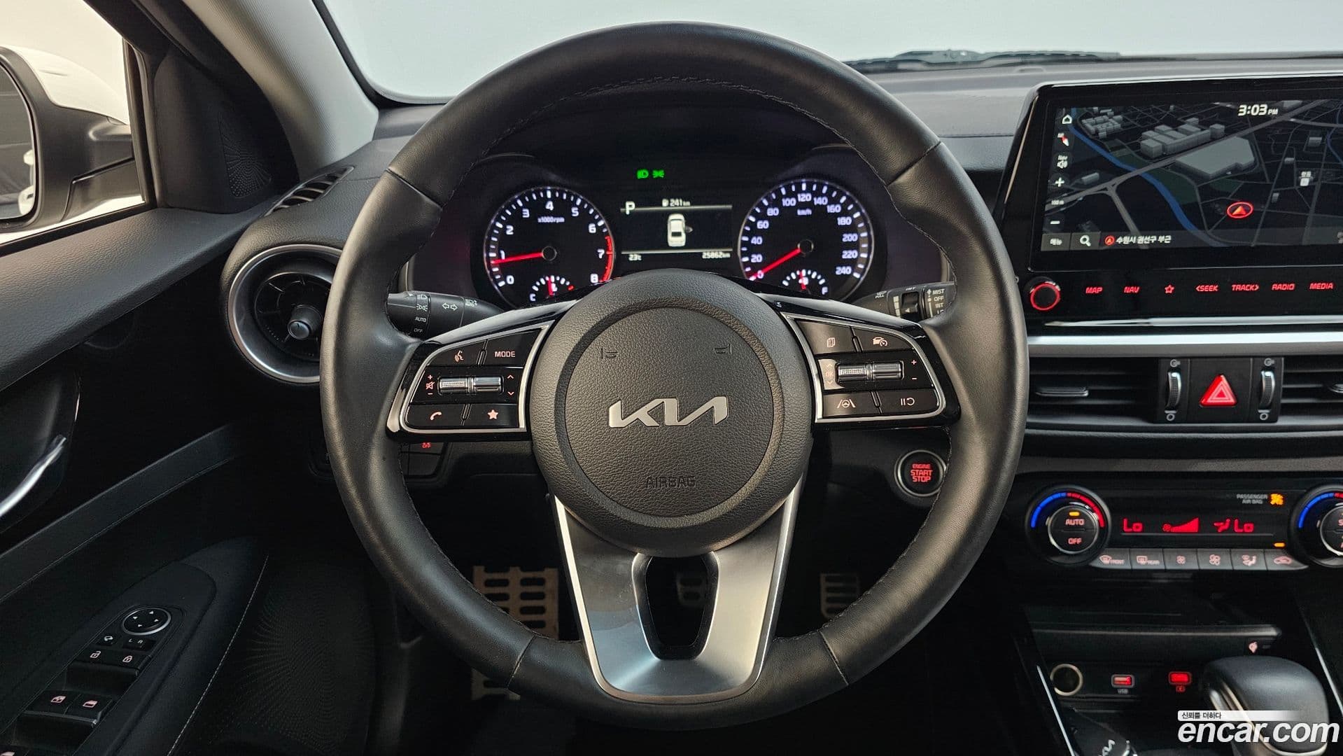 Main__Slider__Photo:K3 Kia 2024.0-14