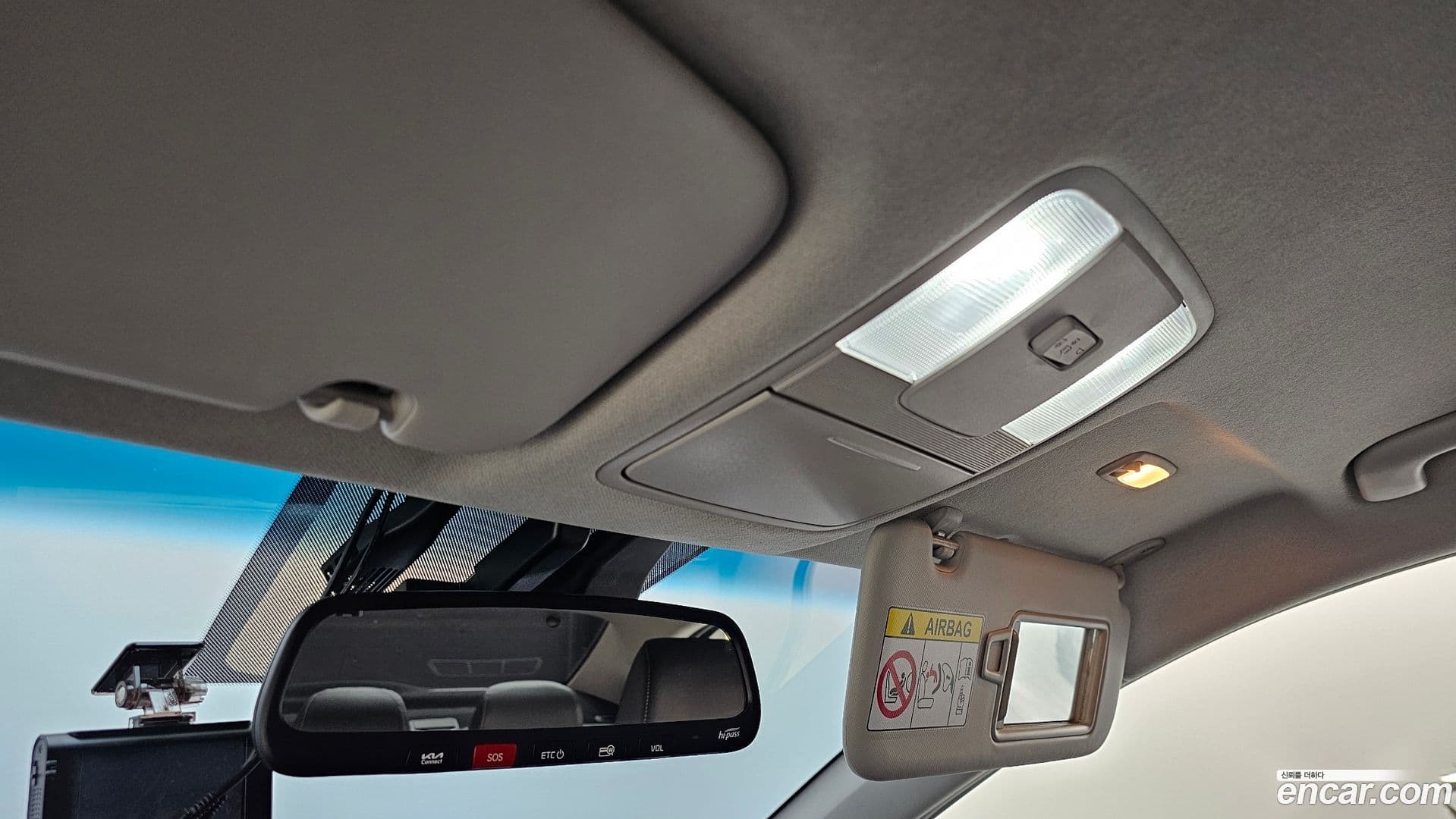 Main__Slider__Photo:K3 Kia 2024.0-16