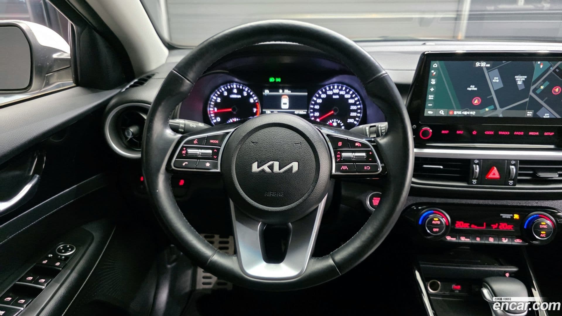 Main__Slider__Photo:K3 Kia 2024.0-11