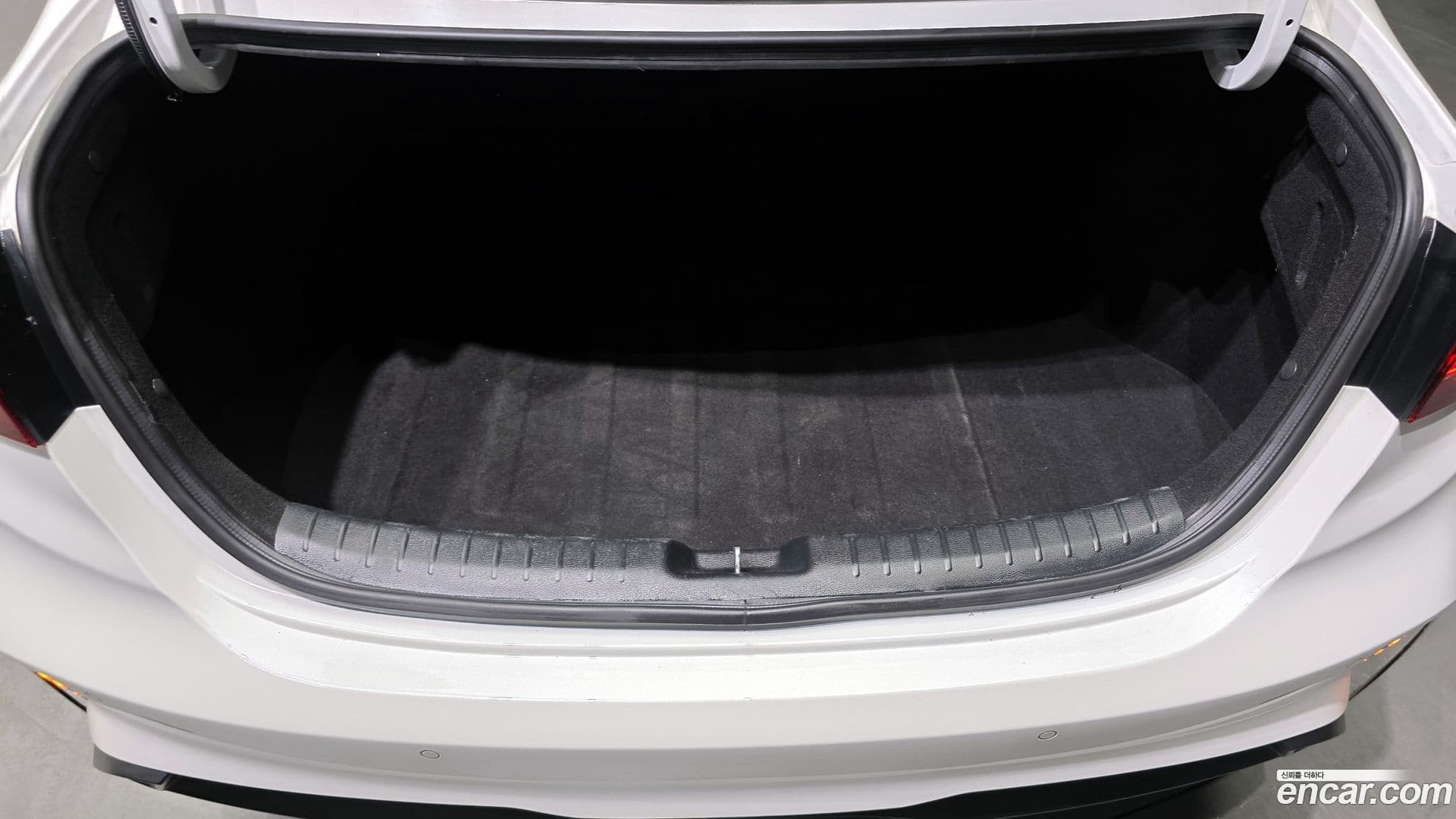 Main__Slider__Photo:K3 Kia 2024.0-29
