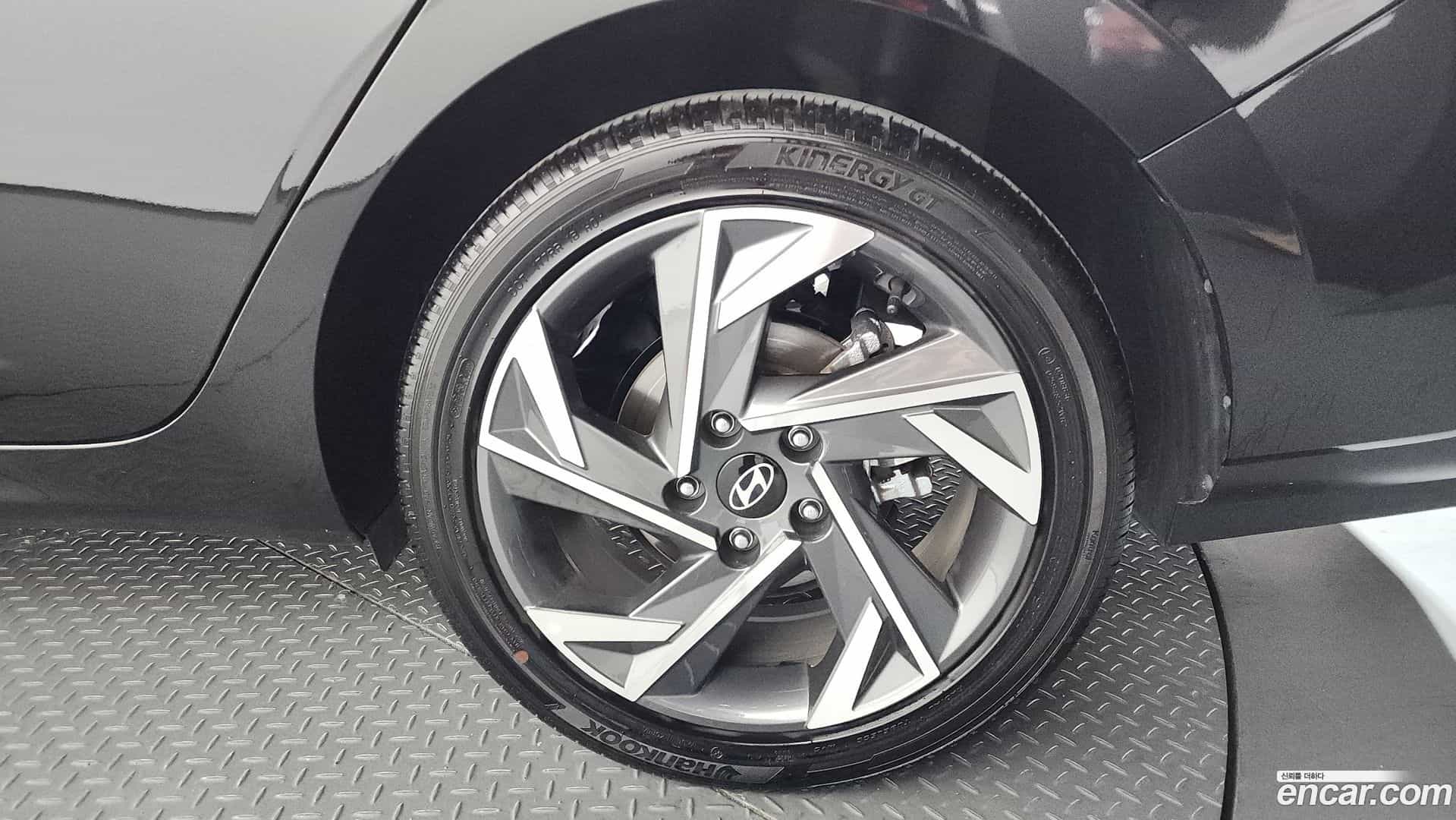 AVANTE Hyundai 2024.5-OUTER-031
