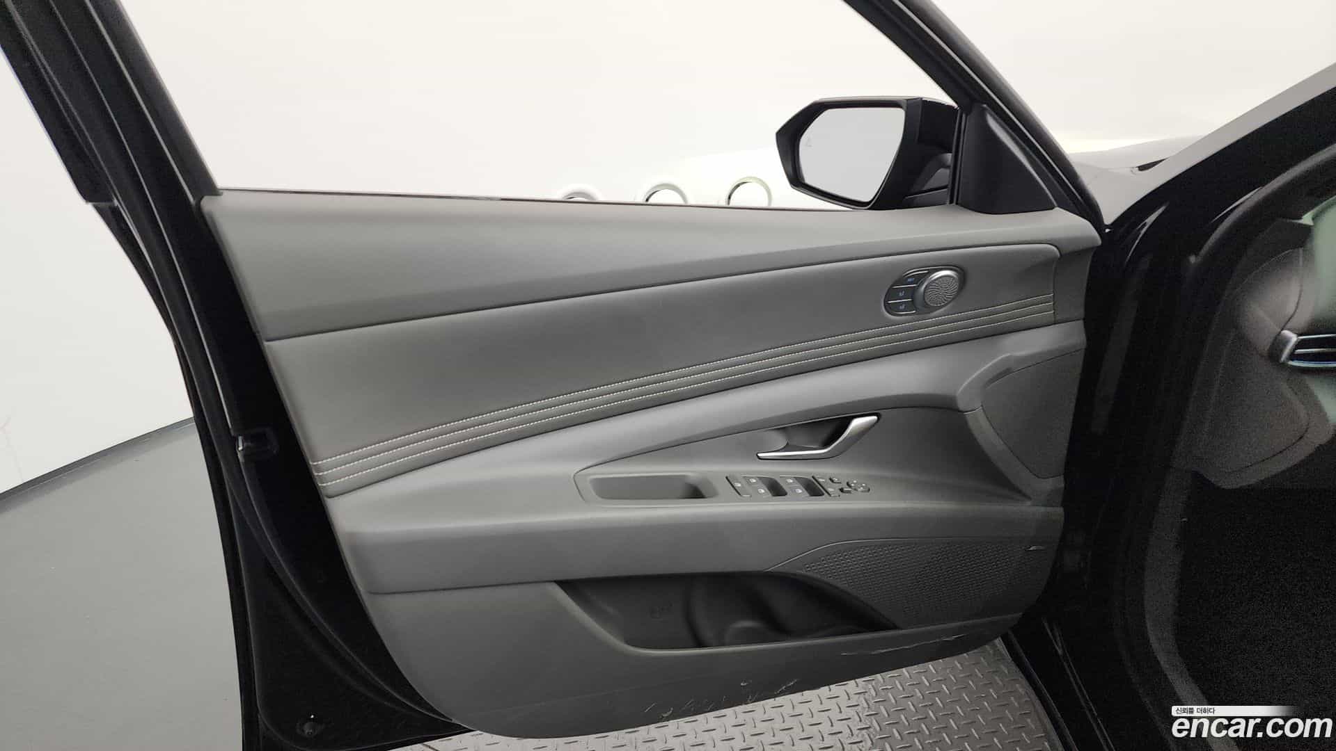 AVANTE Hyundai 2024.5-INNER-034