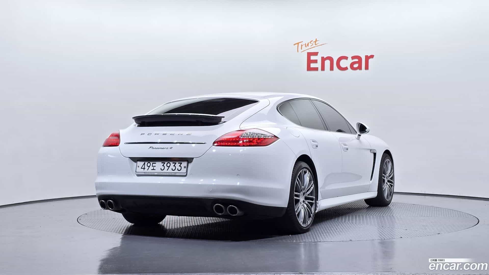 Panamera Porsche 2013.2-OUTER-002