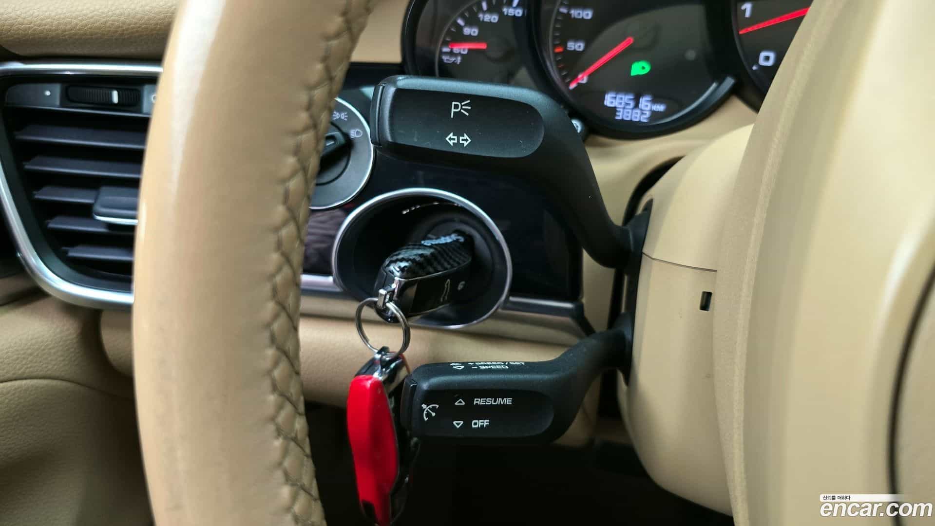 Panamera Porsche 2013.2-OPTION-022