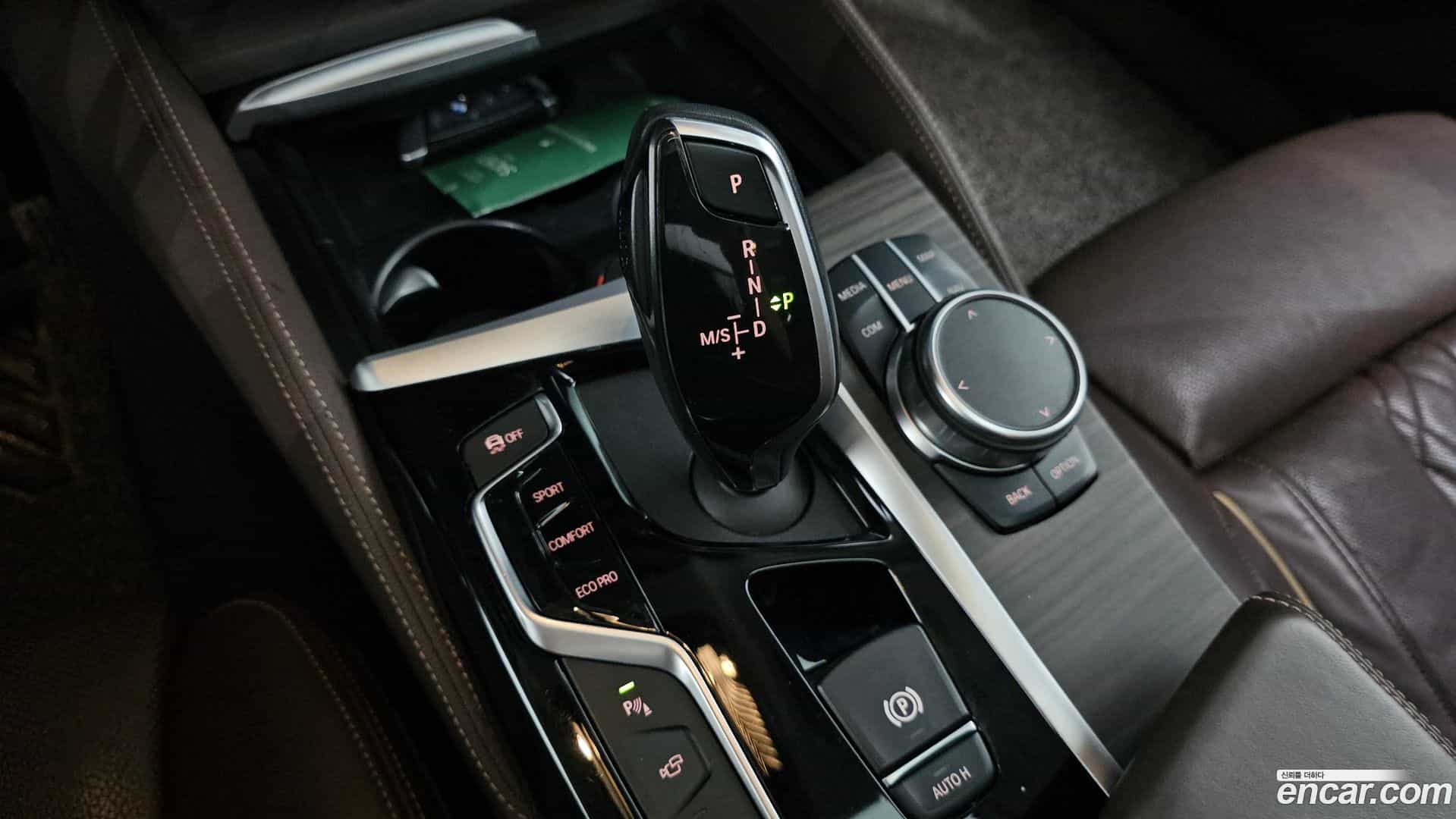 Gran Turismo BMW 2019.8-INNER-009