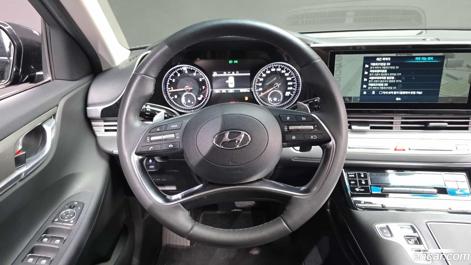 Grandeur Hyundai 2021.4-OPTION-017