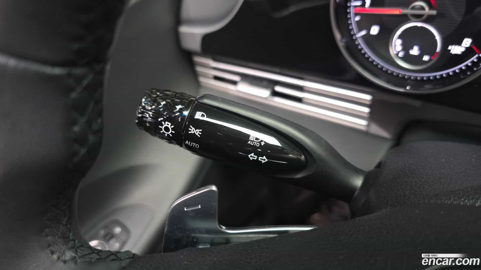 Grandeur Hyundai 2021.4-OPTION-024
