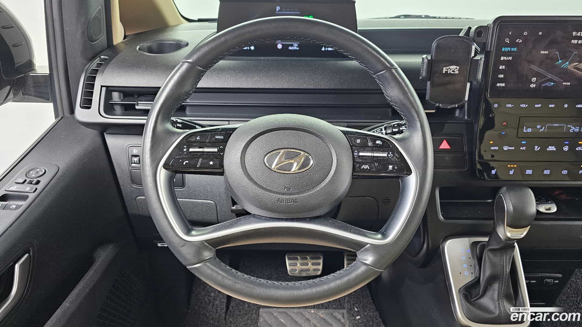 Staria Hyundai 2024.0-OPTION-017