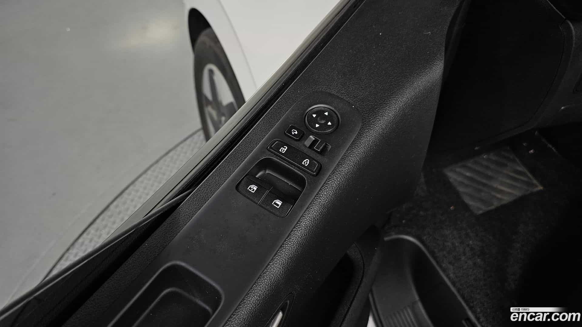 Staria Hyundai 2024.0-OPTION-042