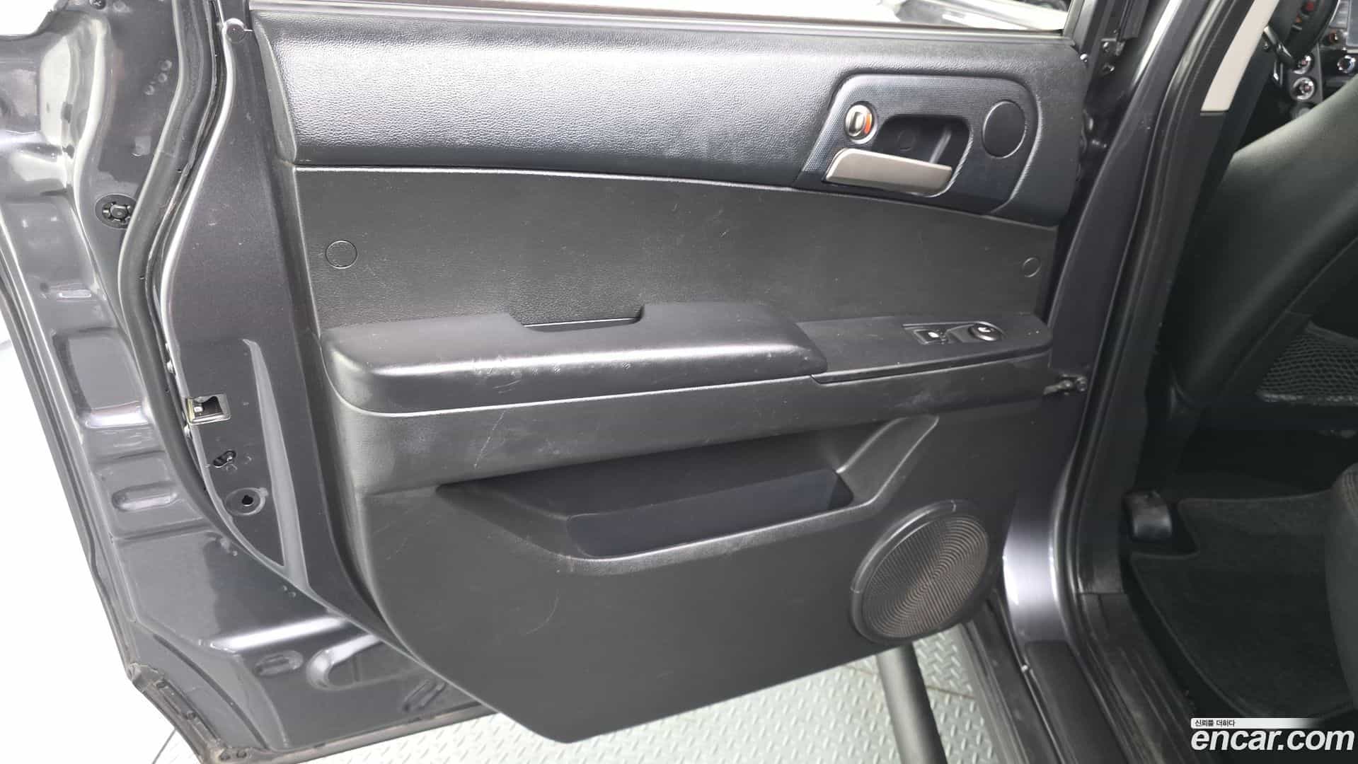 KORANDO KG Mobility 2016.7-INNER-035