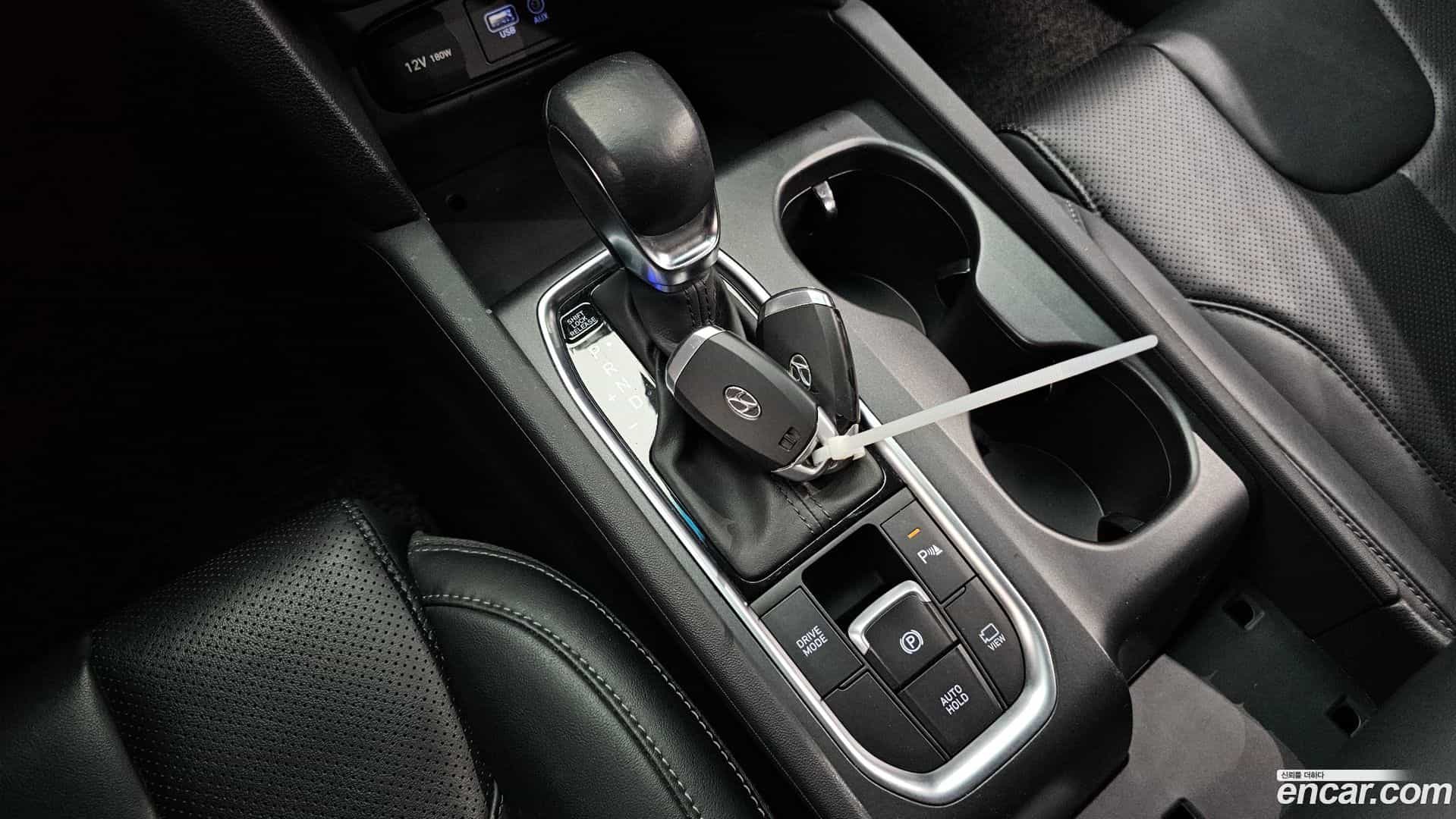 Santafe Hyundai 2020.1-INNER-009