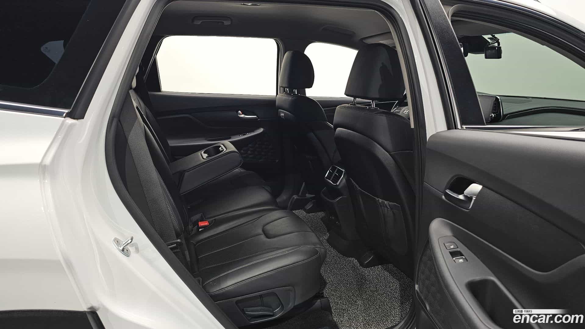 Santafe Hyundai 2020.1-INNER-036