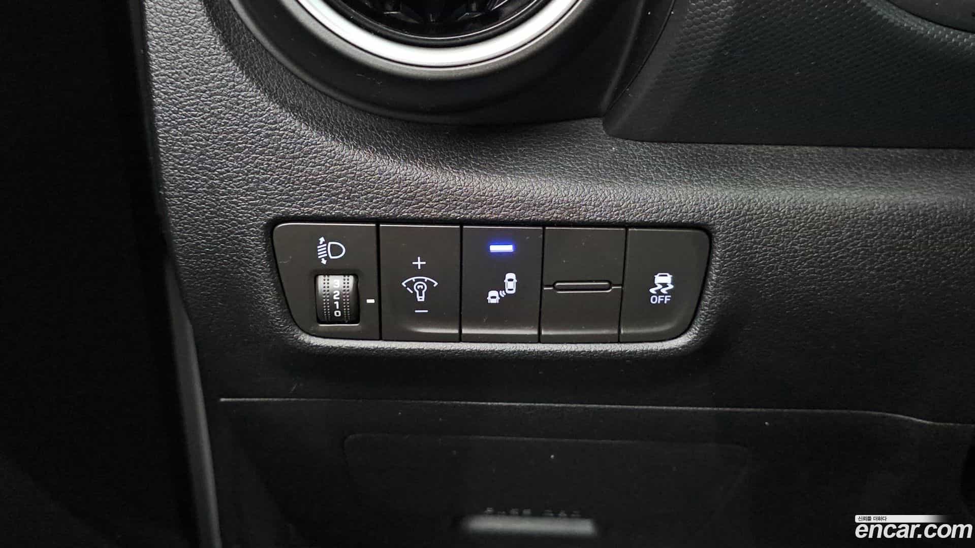 Kona Hyundai 2018.9-OPTION-023