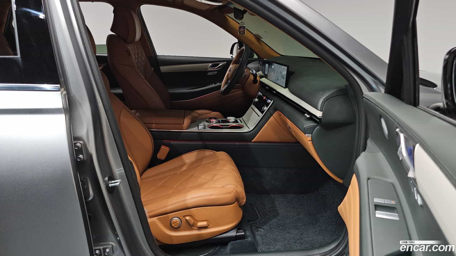GV80 Genesis 2025.0-INNER-036