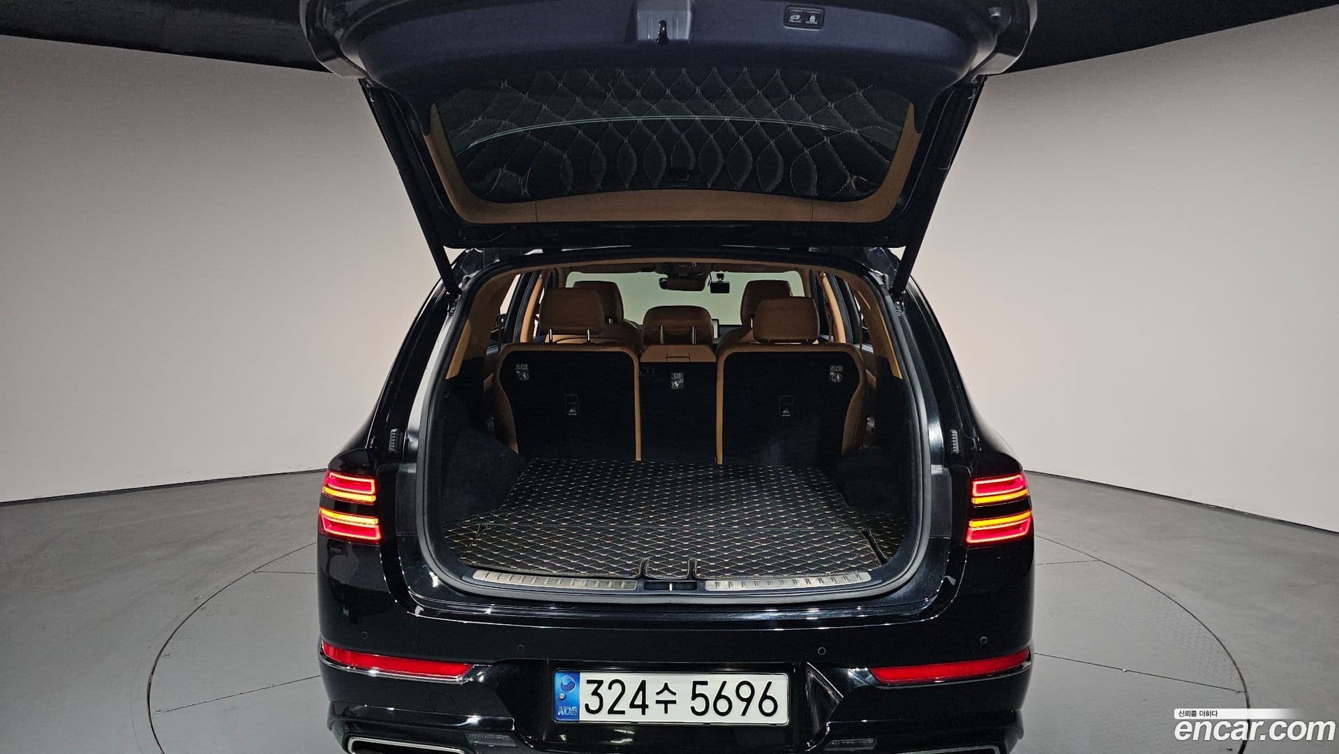 Main__Slider__Photo:GV80 Genesis 2021.7-17