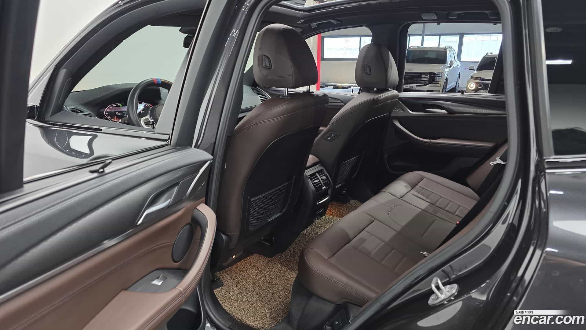 X3 BMW 2023.11-INNER-036
