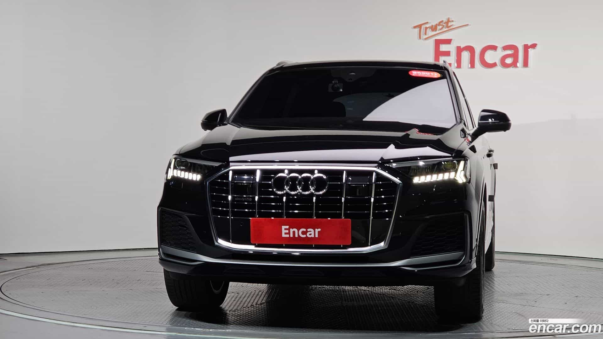 Q7 Audi 2020.6-OUTER-003