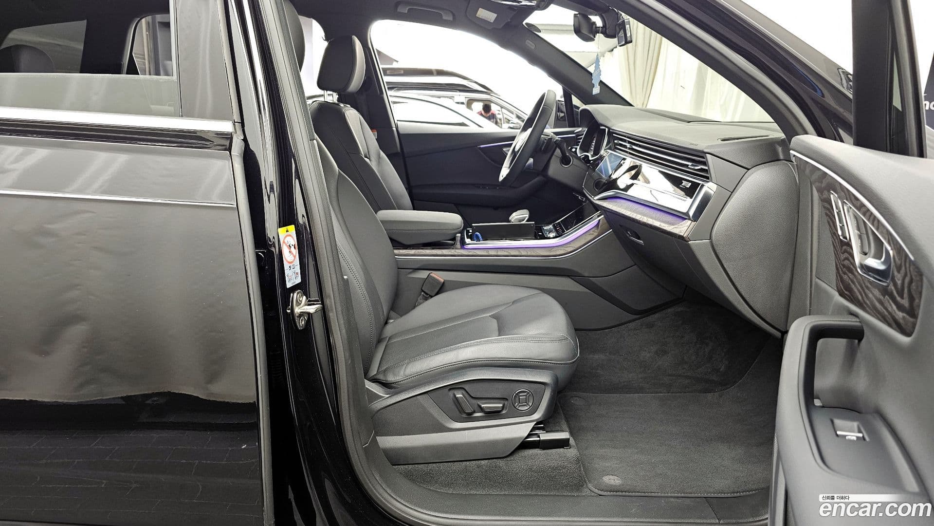 Main__Slider__Photo:Q7 Audi 2020.6-10
