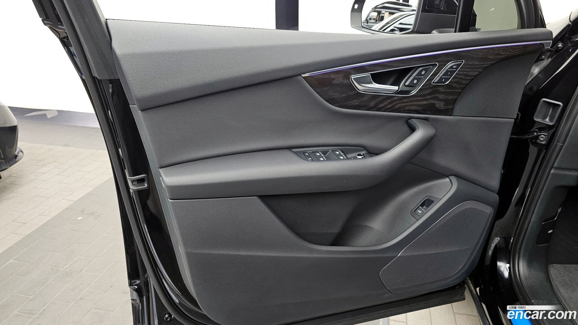 Main__Slider__Photo:Q7 Audi 2020.6-23