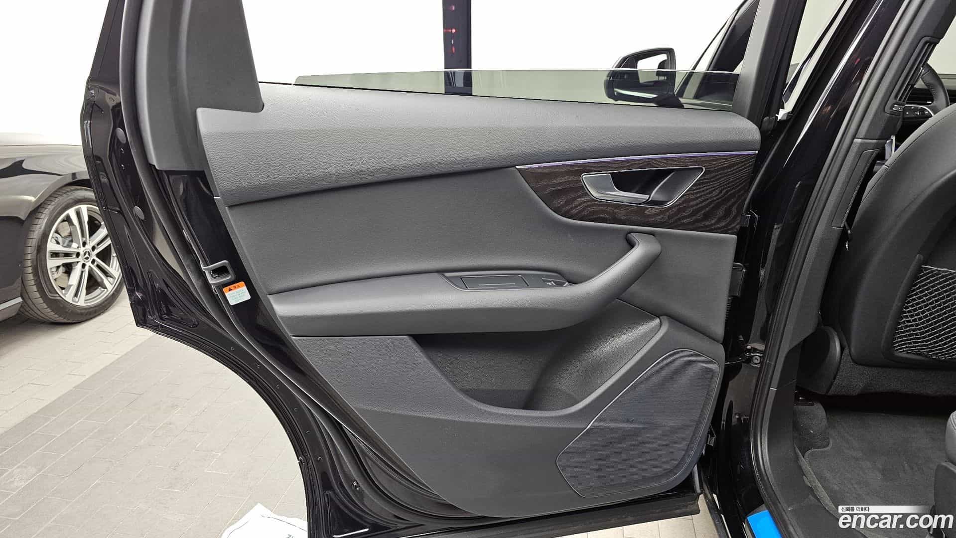 Q7 Audi 2020.6-INNER-035