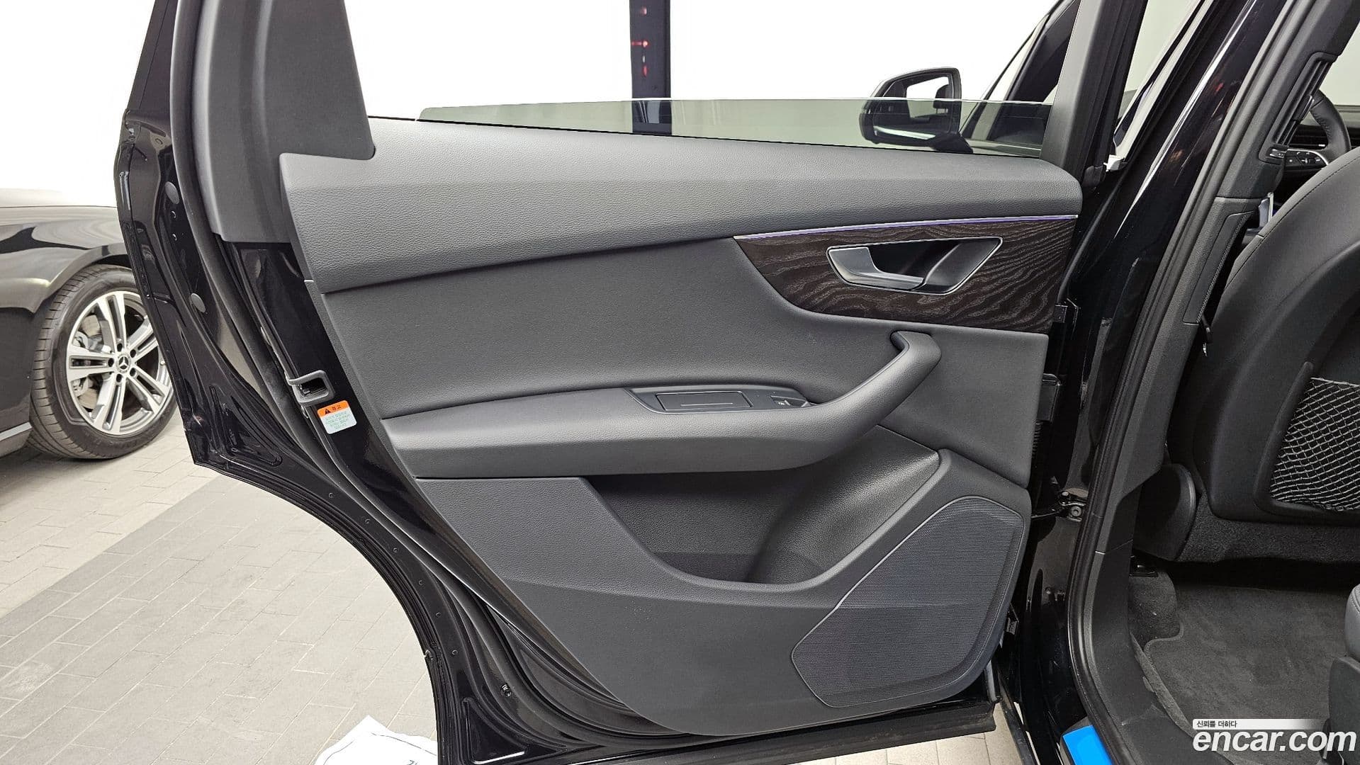 Main__Slider__Photo:Q7 Audi 2020.6-24