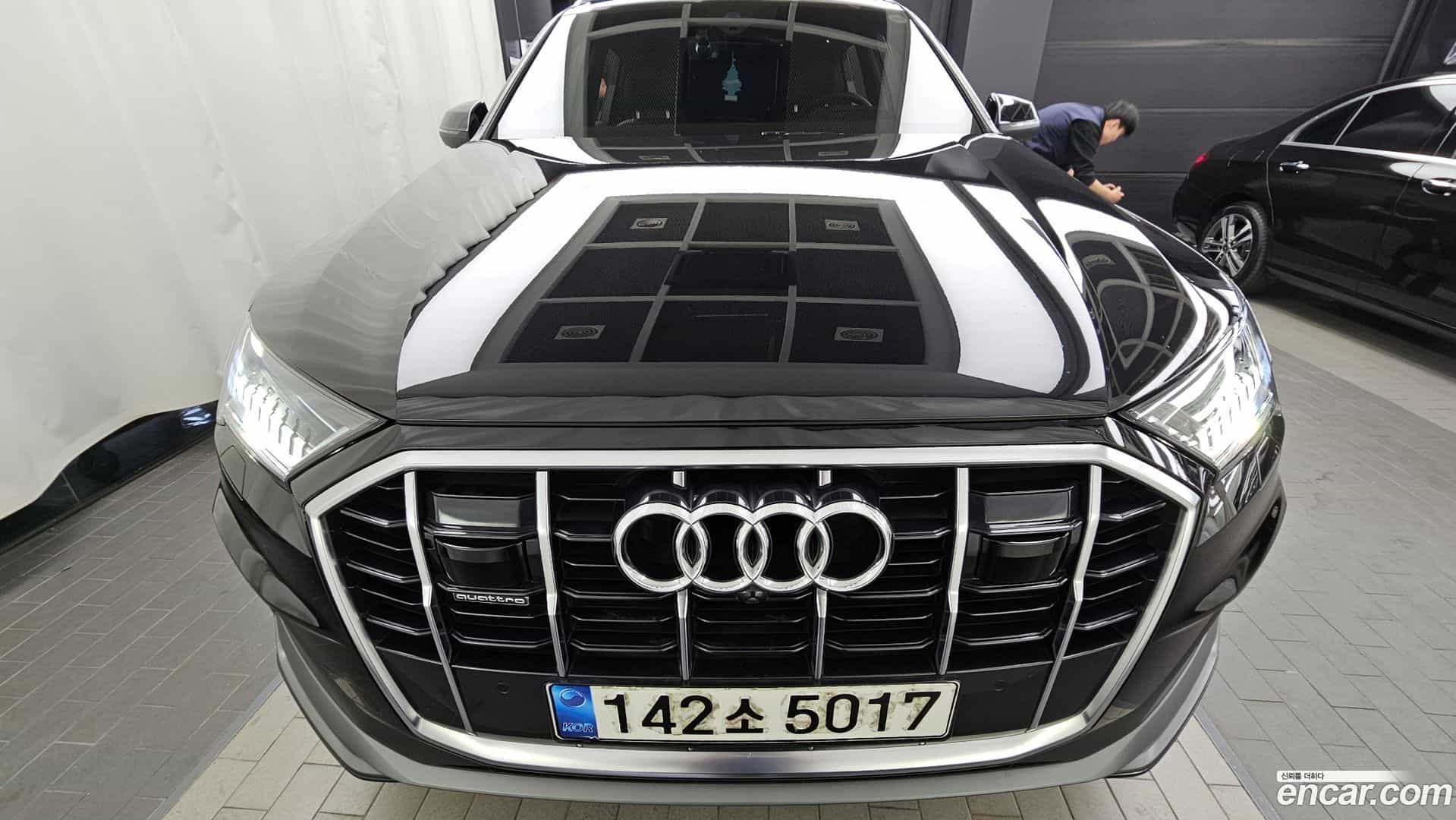 Q7 Audi 2020.6-OPTION-040