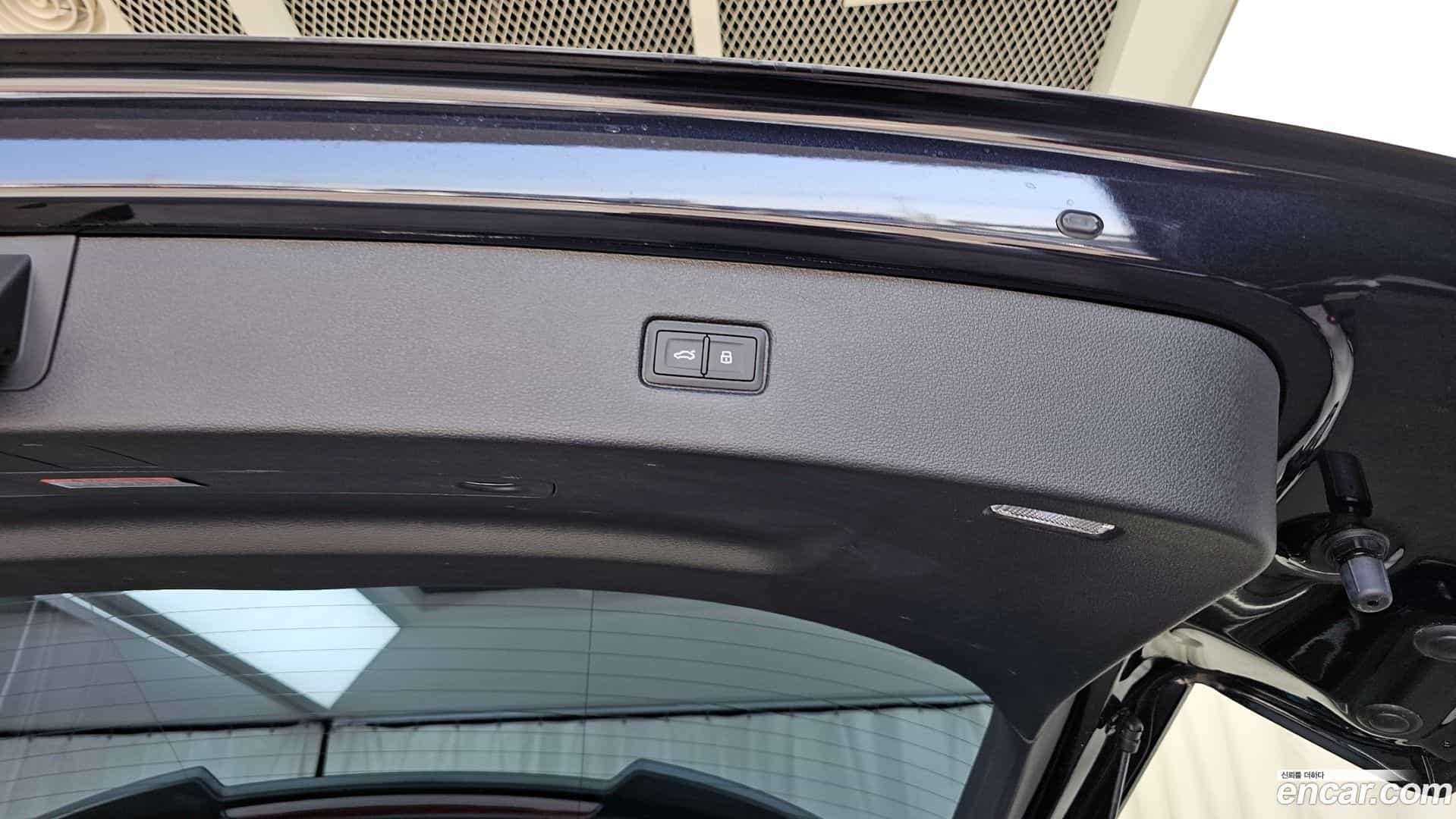 Q7 Audi 2020.6-OPTION-047