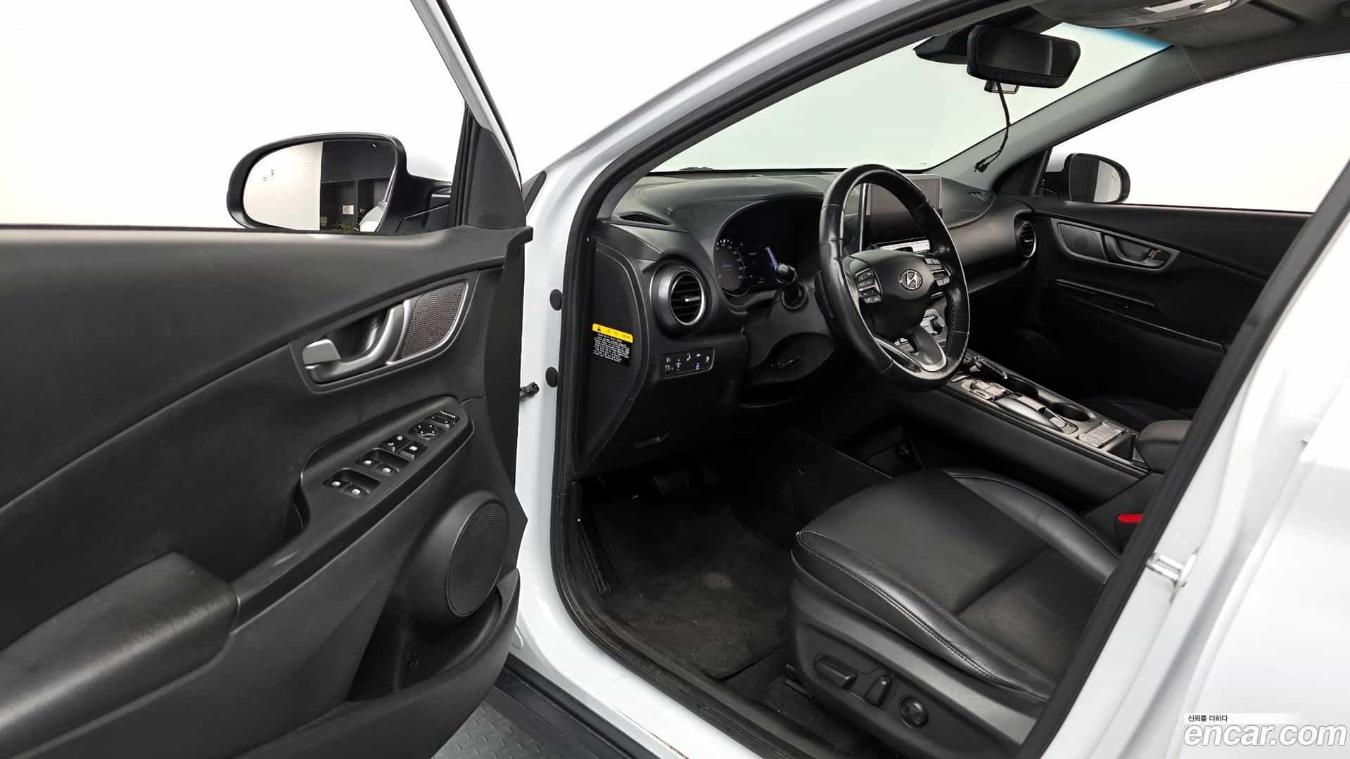 Kona Hyundai 2020.3-INNER-010