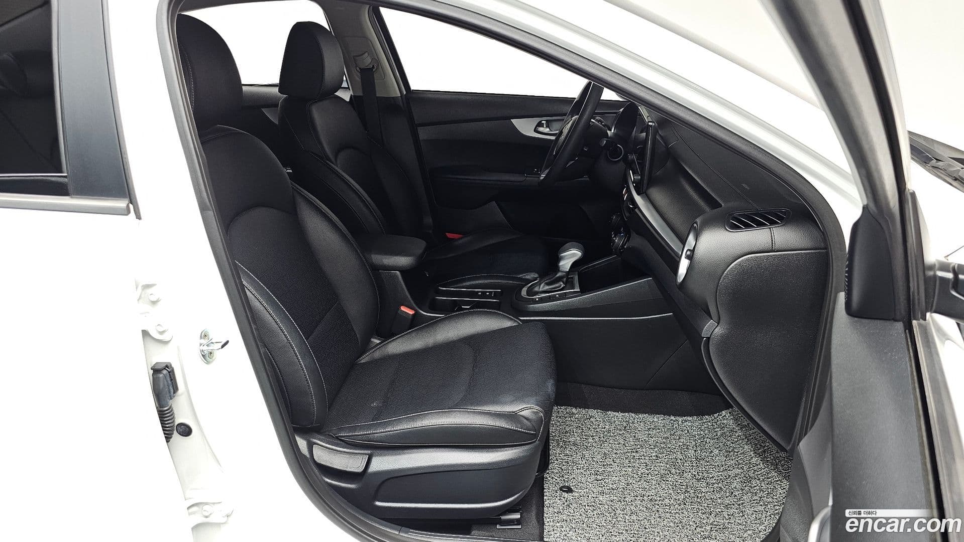 Main__Slider__Photo:K3 Kia 2021.8-11